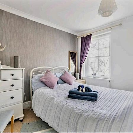 The Mews - Less Than 1Km To City Centre - Stadium - Castle - 10 Min Walk Cardiff Esterno foto